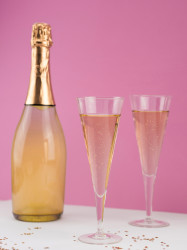 Commander des bouteilles de champagne rosé avec un prix abordable